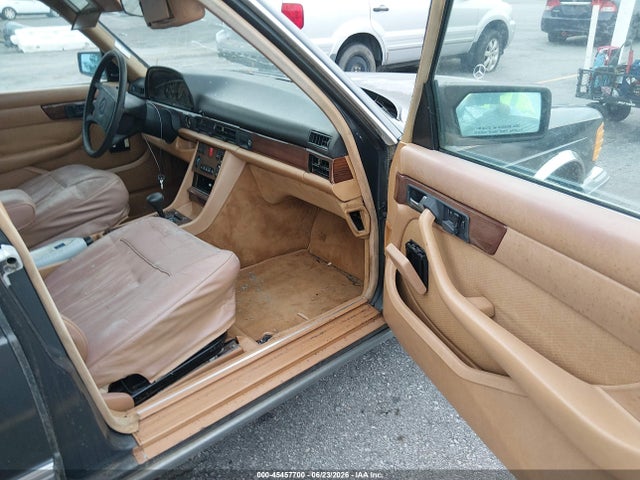 Auction sale of the 1987 Mercedes-benz 420 Sel, vin: WDBCA35D0HA292647, lot number: 45457700