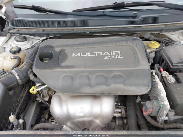 2015 Chrysler 200 Limited მანქანა იყიდება აუქციონზე, vin: 1C3CCCAB1FN600628, აუქციონის ნომერი: 45457704