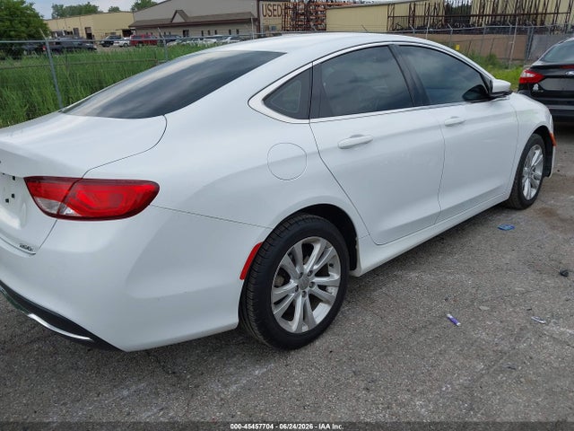 2015 Chrysler 200 Limited მანქანა იყიდება აუქციონზე, vin: 1C3CCCAB1FN600628, აუქციონის ნომერი: 45457704