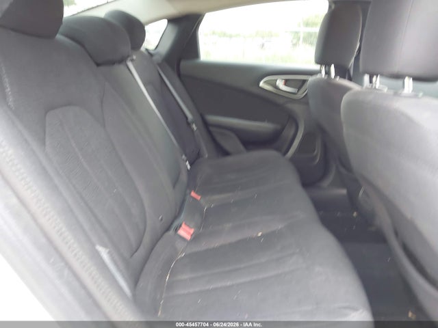 2015 Chrysler 200 Limited მანქანა იყიდება აუქციონზე, vin: 1C3CCCAB1FN600628, აუქციონის ნომერი: 45457704