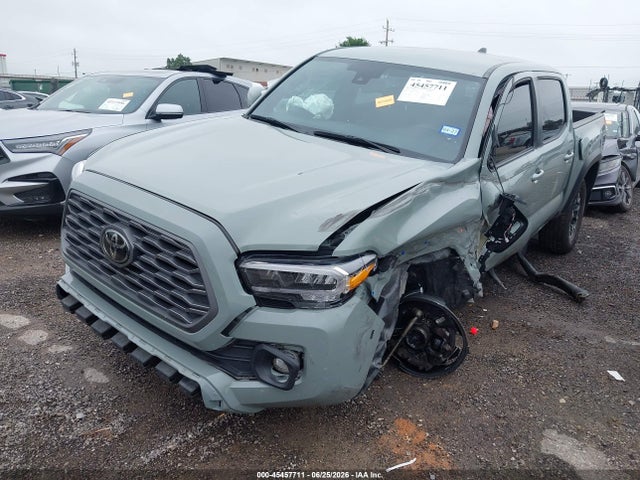 45457711 :رقم المزاد ، 3TMCZ5AN4NM504355 vin ، 2022 Toyota Tacoma Trd Off Road مزاد بيع