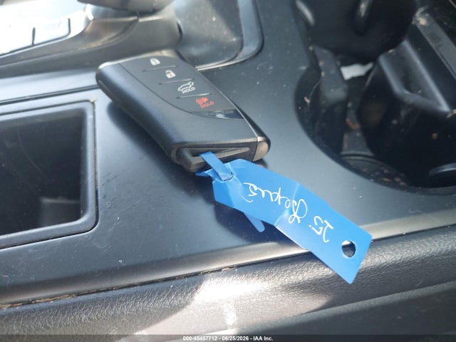 JTHUCJDH2S2007875 Lexus Ux 300h