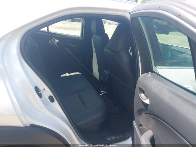 JTHUCJDH2S2007875 Lexus Ux 300h