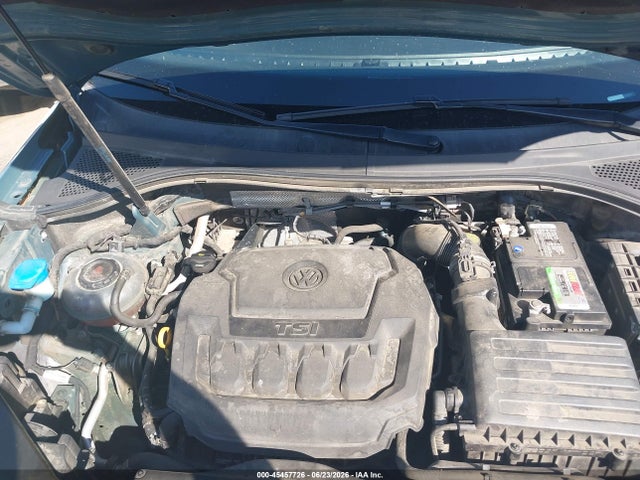 3VV1B7AX8KM113182 Volkswagen Tiguan 2.0t S