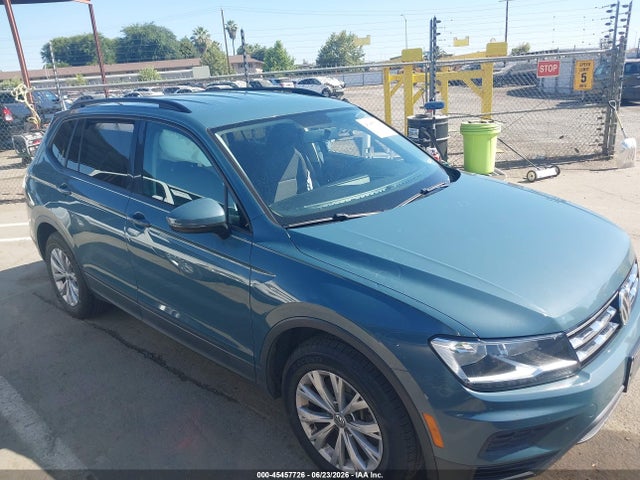 3VV1B7AX8KM113182 Volkswagen Tiguan 2.0t S