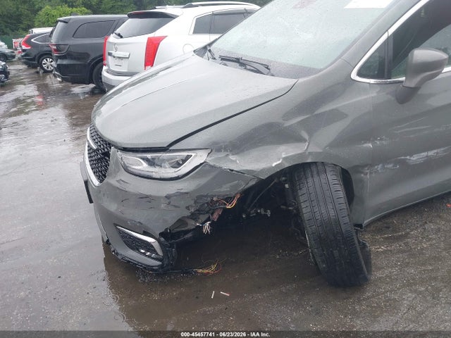 2022 Chrysler Pacifica Touring L მანქანა იყიდება აუქციონზე, vin: 2C4RC1BG4NR190980, აუქციონის ნომერი: 45457741