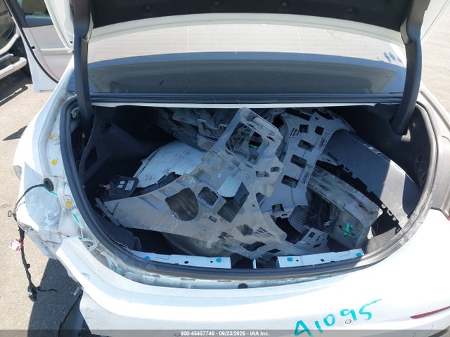 W1KAF4GB6NR055983 Mercedes-Benz C 300 Sedan