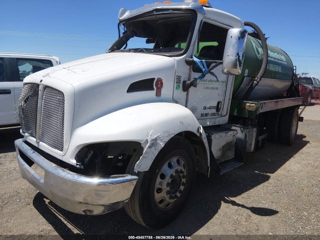 Продаж на аукціоні авто 2016 Kenworth Construction T370, vin: 3BKHHJ7XXGF104808, номер лоту: 45457758