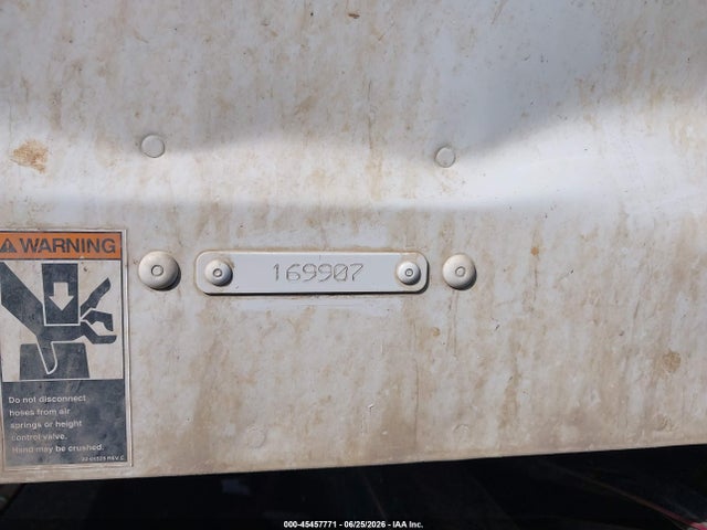 45457771 :رقم المزاد ، 1XKZD40X2SJ169907 vin ، 2025 Kenworth T880 مزاد بيع