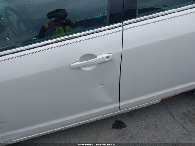 45457806 :رقم المزاد ، 3FAHP0HA2AR428252 vin ، 2010 Ford Fusion Se مزاد بيع