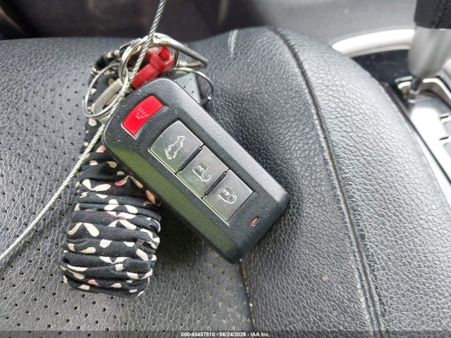 45457810 :رقم المزاد ، JA4AD3A39GZ006401 vin ، 2016 Mitsubishi Outlander Sel مزاد بيع
