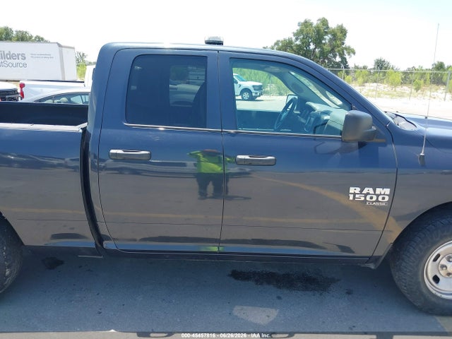 1C6RR7FG0LS156498 RAM 1500 Classic Tradesman 4x4 6&#039;4 Box