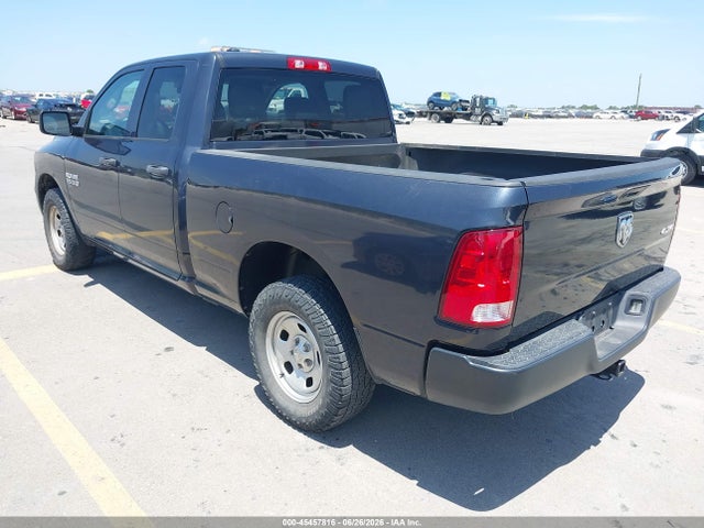 1C6RR7FG0LS156498 RAM 1500 Classic Tradesman 4x4 6&#039;4 Box