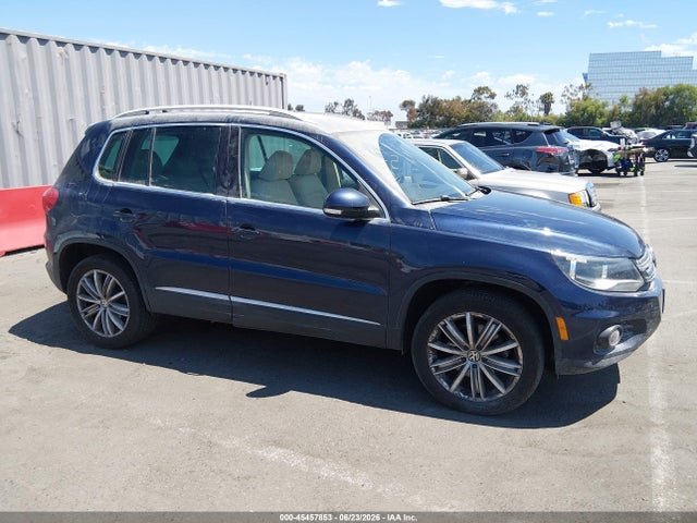 WVGAV7AX3FW595583 Volkswagen TIGUAN SE