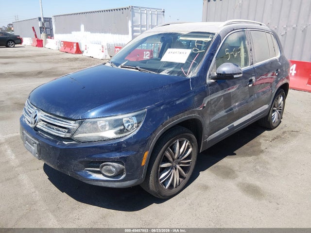 WVGAV7AX3FW595583 Volkswagen TIGUAN SE