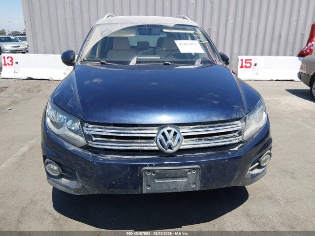 WVGAV7AX3FW595583 Volkswagen TIGUAN SE