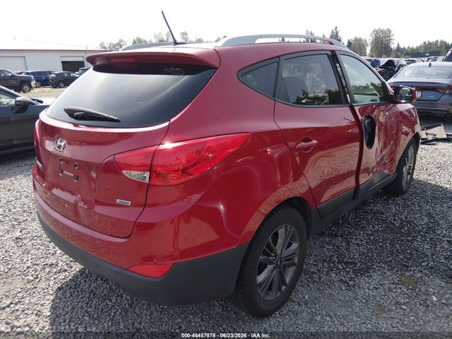 KM8JUCAG9FU118163 Hyundai TUCSON SE