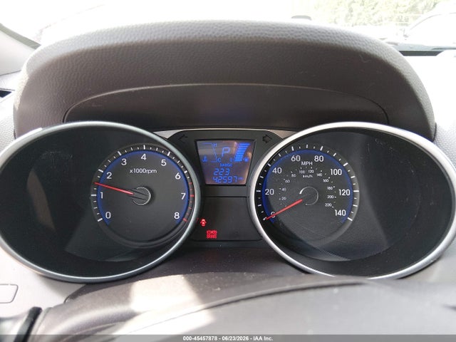 KM8JUCAG9FU118163 Hyundai TUCSON SE