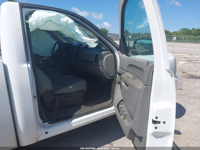 45457956 :رقم المزاد ، 1GCNKPEA4BZ147656 vin ، 2011 Chevrolet Silverado 1500 Work Truck مزاد بيع