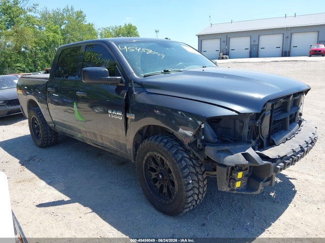 45458049 :رقم المزاد ، 3C6RR7KT8GG136872 vin ، 2016 Ram 1500 Express مزاد بيع