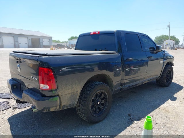 45458049 :رقم المزاد ، 3C6RR7KT8GG136872 vin ، 2016 Ram 1500 Express مزاد بيع