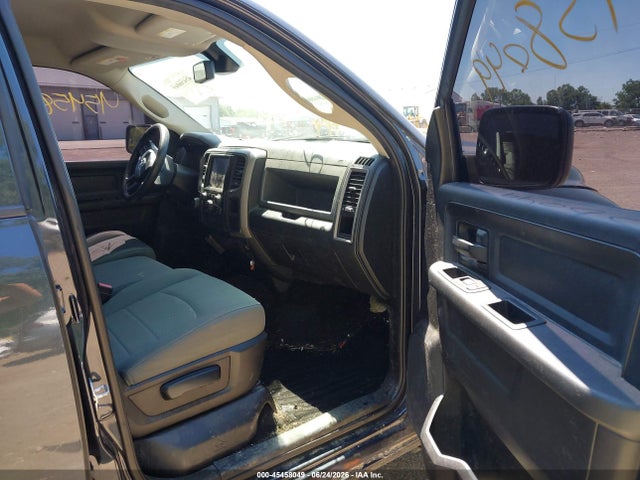 45458049 :رقم المزاد ، 3C6RR7KT8GG136872 vin ، 2016 Ram 1500 Express مزاد بيع