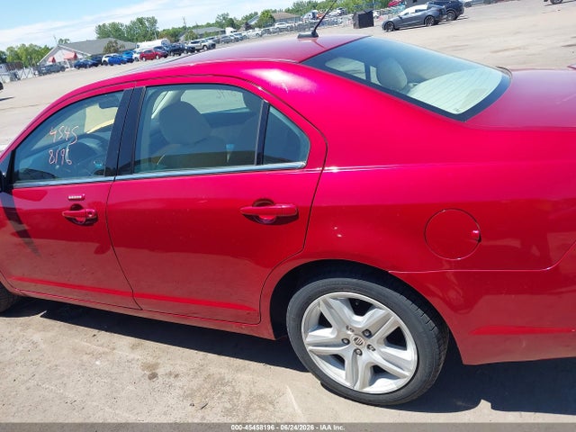 Auction sale of the 2011 Mercury Milan, vin: 3MEHM0HA2BR602100, lot number: 45458196