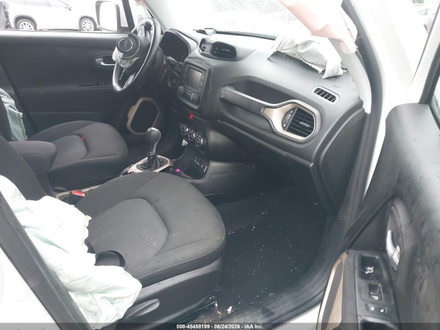 Jeep Renegade Latitude 2016 ZACCJABT6GPD97922 Image 5