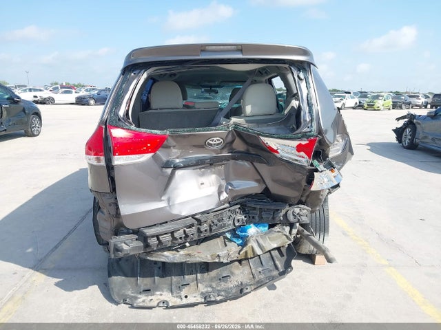 5TDZK3DC1ES443866 Toyota Sienna L V6 7 Passenger