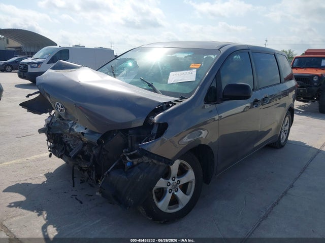 5TDZK3DC1ES443866 Toyota Sienna L V6 7 Passenger