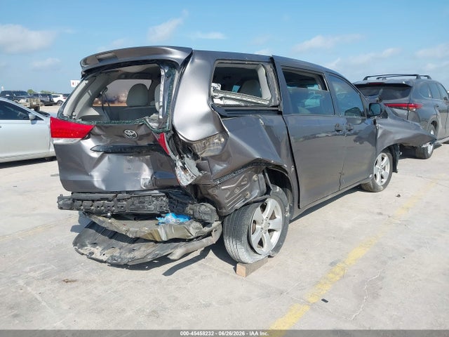 5TDZK3DC1ES443866 Toyota Sienna L V6 7 Passenger