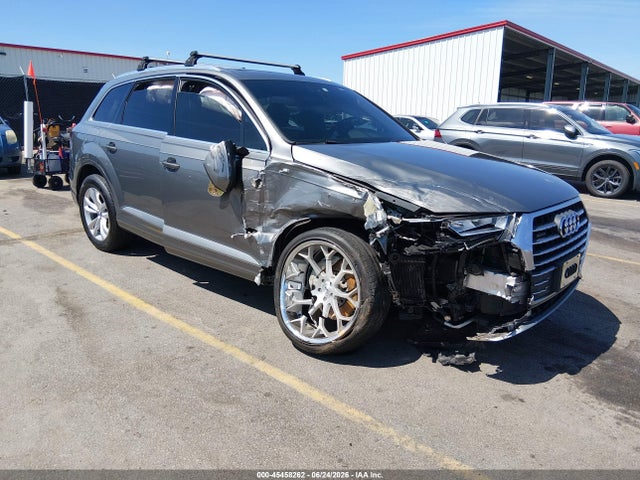 45458262 :رقم المزاد ، WA1LAAF77HD050168 vin ، 2017 Audi Q7 3.0t Premium مزاد بيع