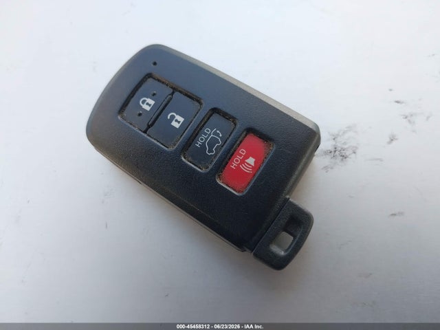 5TDKKRFH7FS102051 Toyota Highlander Xle V6