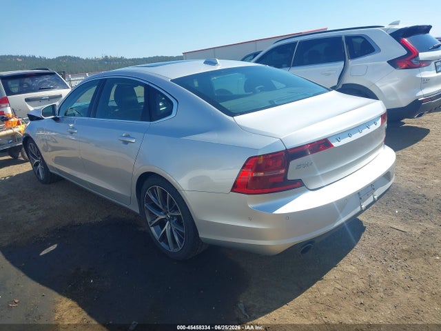 45458334 :رقم المزاد ، LVY982MK6JP031181 vin ، 2018 Volvo S90 T5 Momentum مزاد بيع