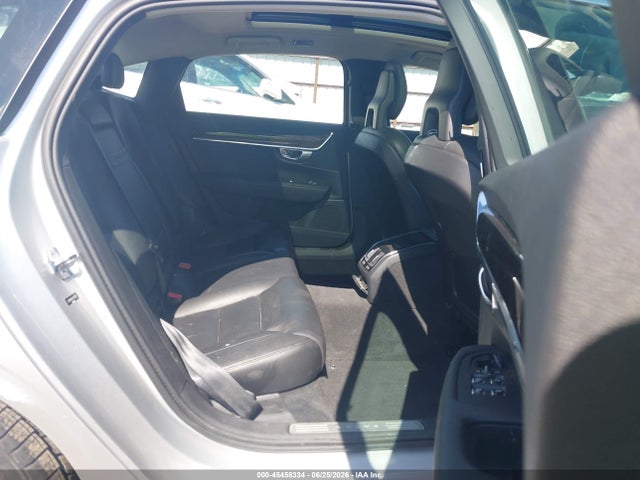 45458334 :رقم المزاد ، LVY982MK6JP031181 vin ، 2018 Volvo S90 T5 Momentum مزاد بيع