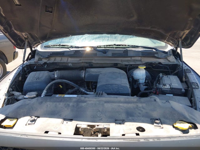 45458380 :رقم المزاد ، 1C6RR6KG5JS256223 vin ، 2018 Ram 1500 مزاد بيع