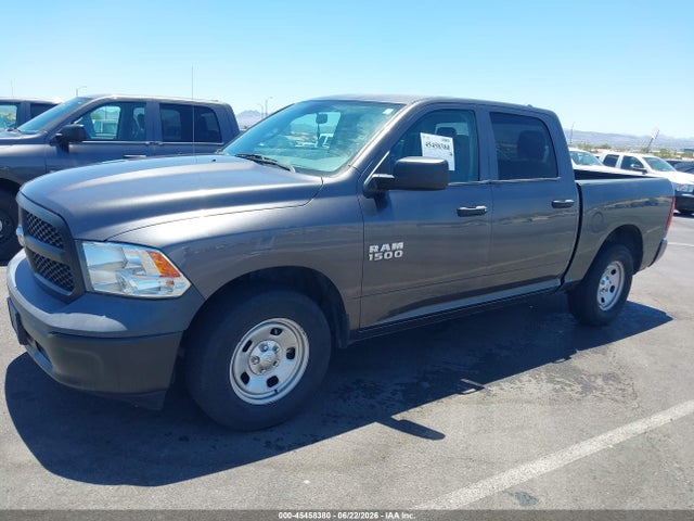 45458380 :رقم المزاد ، 1C6RR6KG5JS256223 vin ، 2018 Ram 1500 مزاد بيع