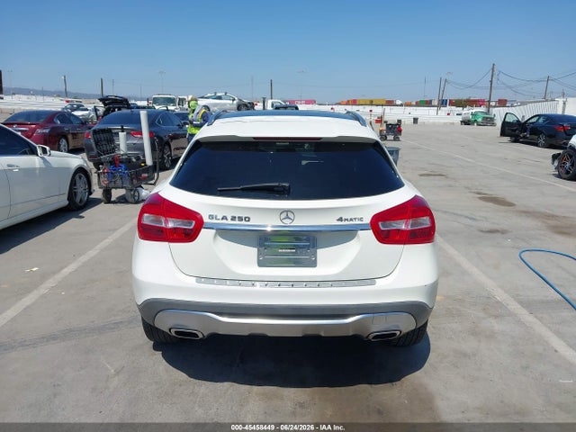 45458449 :رقم المزاد ، WDCTG4GB0JJ415459 vin ، 2018 Mercedes-benz Gla 250 4matic مزاد بيع