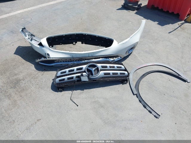 45458449 :رقم المزاد ، WDCTG4GB0JJ415459 vin ، 2018 Mercedes-benz Gla 250 4matic مزاد بيع