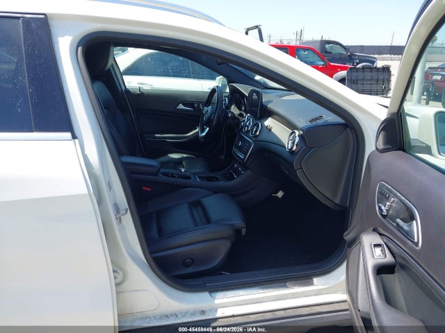 45458449 :رقم المزاد ، WDCTG4GB0JJ415459 vin ، 2018 Mercedes-benz Gla 250 4matic مزاد بيع
