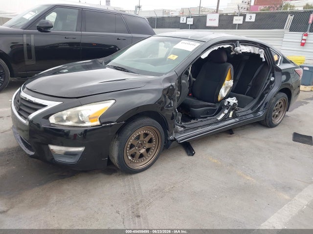 Nissan Altima 2.5 S 2014 1N4AL3AP9EN252466 Image 2