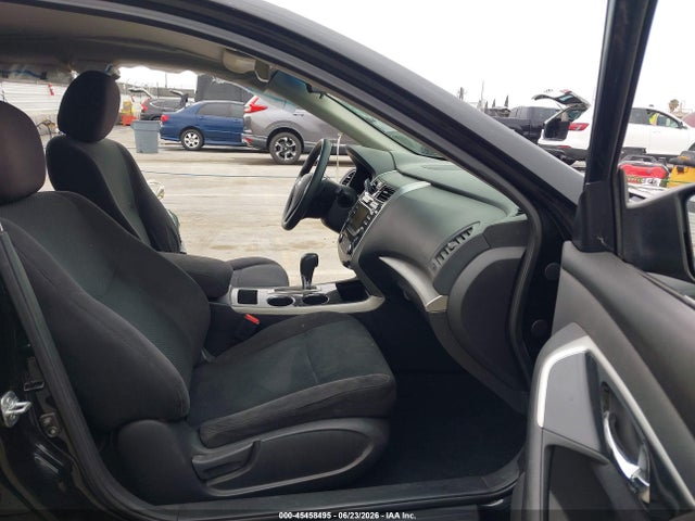 Nissan Altima 2.5 S 2014 1N4AL3AP9EN252466 Image 5
