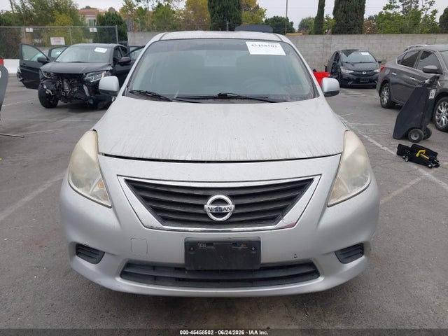 3N1CN7AP7EL811830 Nissan Versa 1.6 Sv