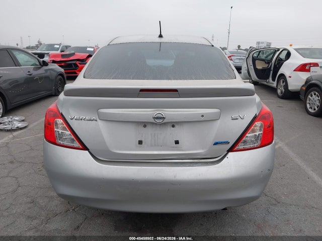 3N1CN7AP7EL811830 Nissan Versa 1.6 Sv