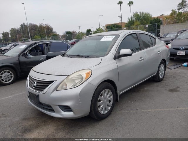 3N1CN7AP7EL811830 Nissan Versa 1.6 Sv