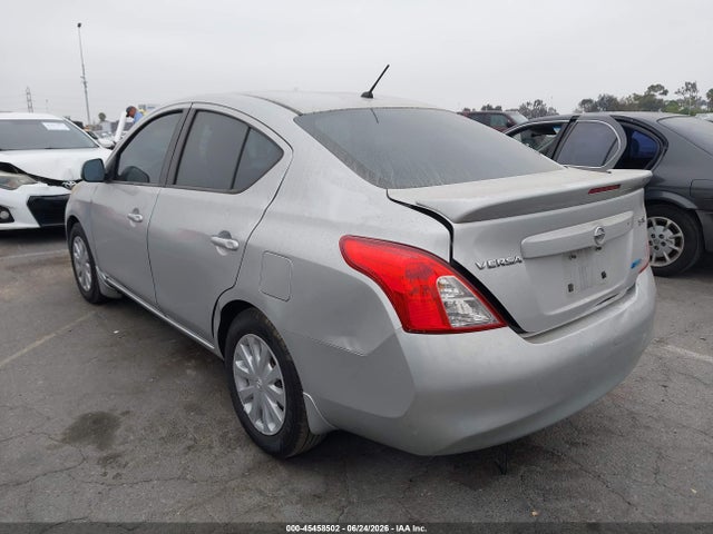 3N1CN7AP7EL811830 Nissan Versa 1.6 Sv