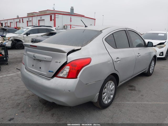3N1CN7AP7EL811830 Nissan Versa 1.6 Sv