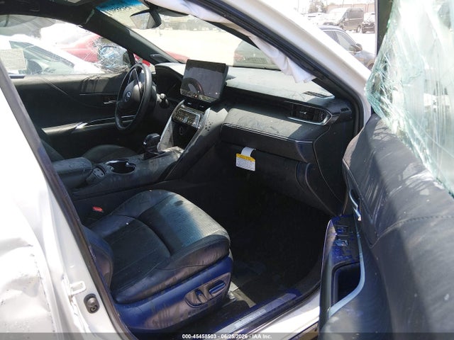 JTEAAAAH1RJ171256 Toyota Venza Limited