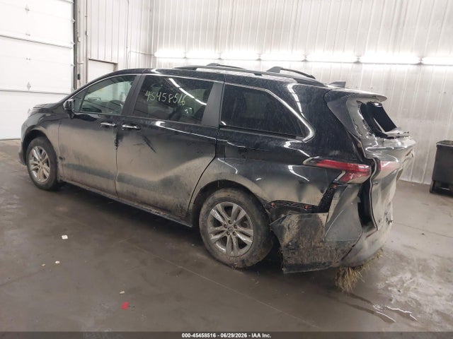 45458516 :رقم المزاد ، 5TDASKFC2NS050169 vin ، 2022 Toyota Sienna Xle Woodland Edition مزاد بيع
