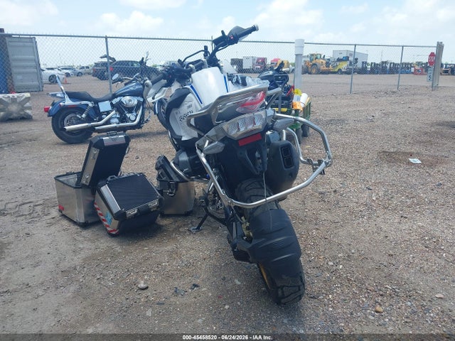Продаж на аукціоні авто 2021 Bmw R 1250 Gs Adventure, vin: WB10M130XM6E49162, номер лоту: 45458520